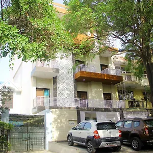 https://sks-hospitality.top-gurgaonhotels.com
