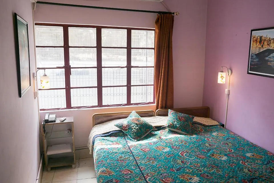 Brown Bread Bakery Guest House فاراناسي
